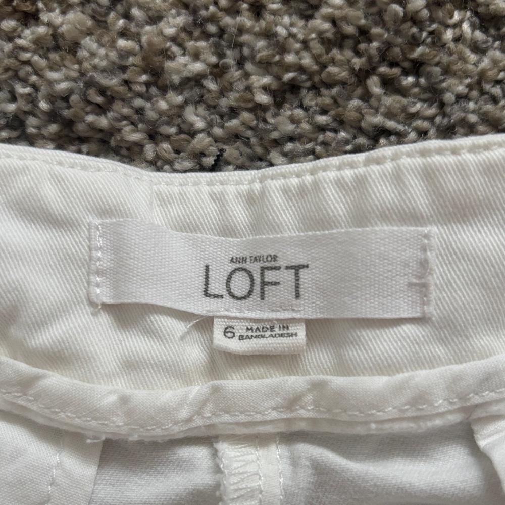 LOFT High Waist White Button Shorts - Picture 3 of 5
